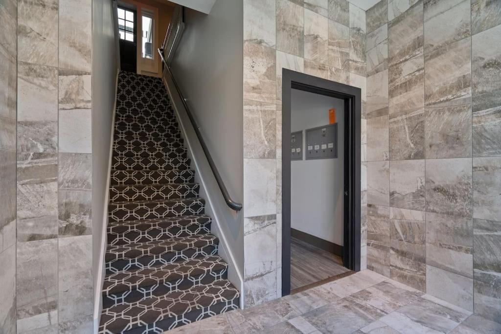 Apartment Lofts At Walnut: 1br Fast Wi-fi *